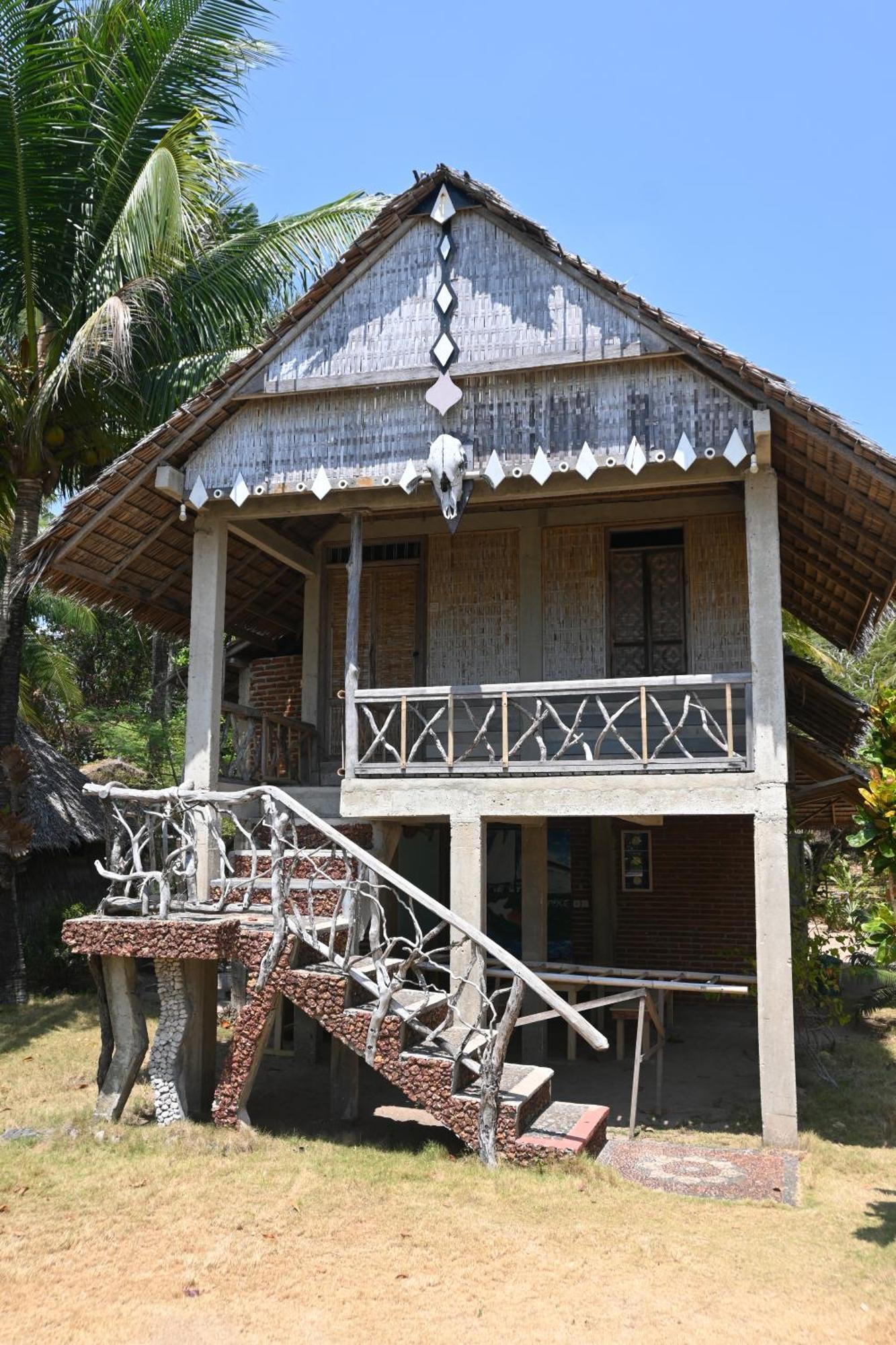 Bunga Jabe Villa Karimunjawa Exterior photo
