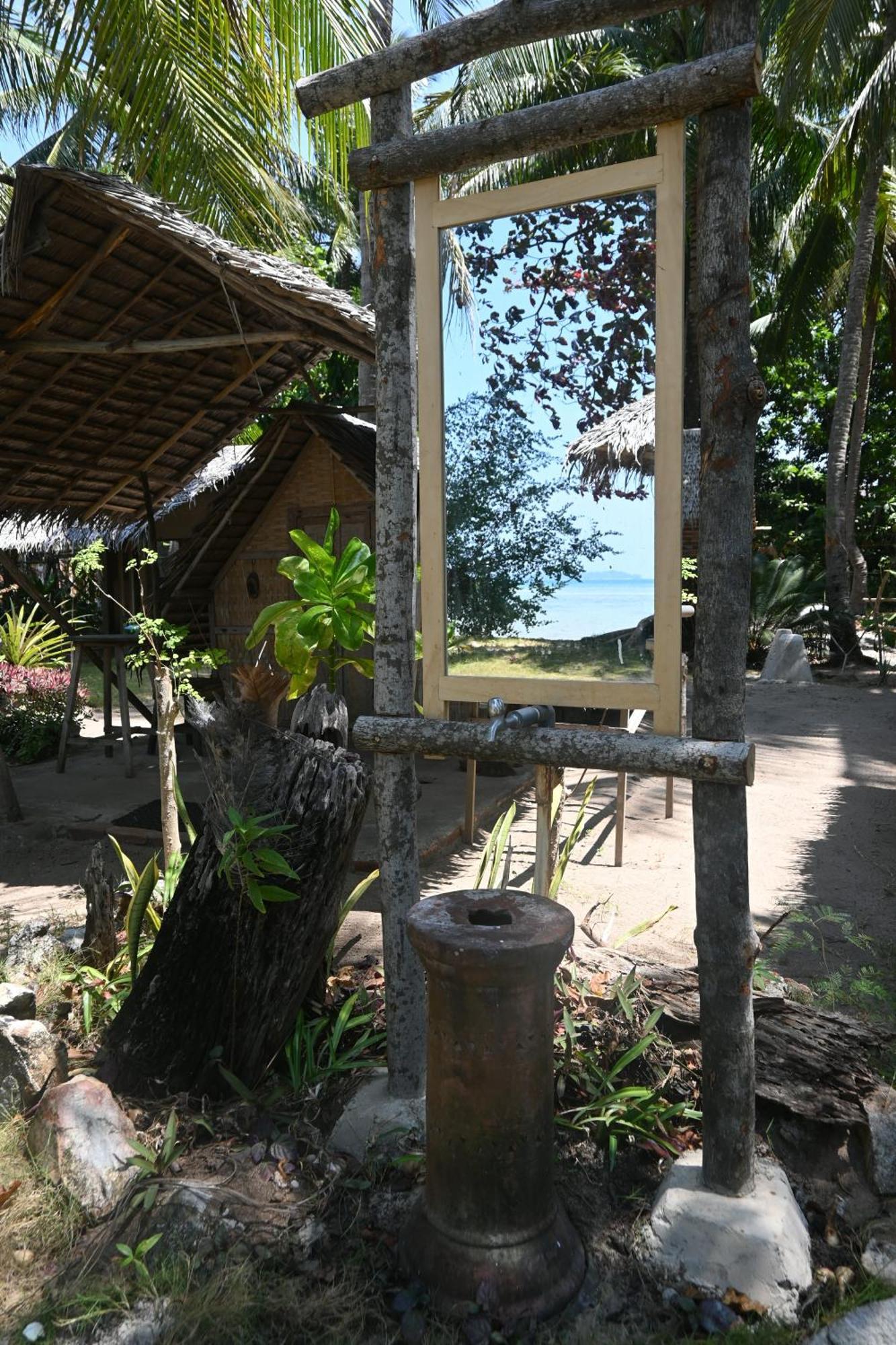 Bunga Jabe Villa Karimunjawa Exterior photo
