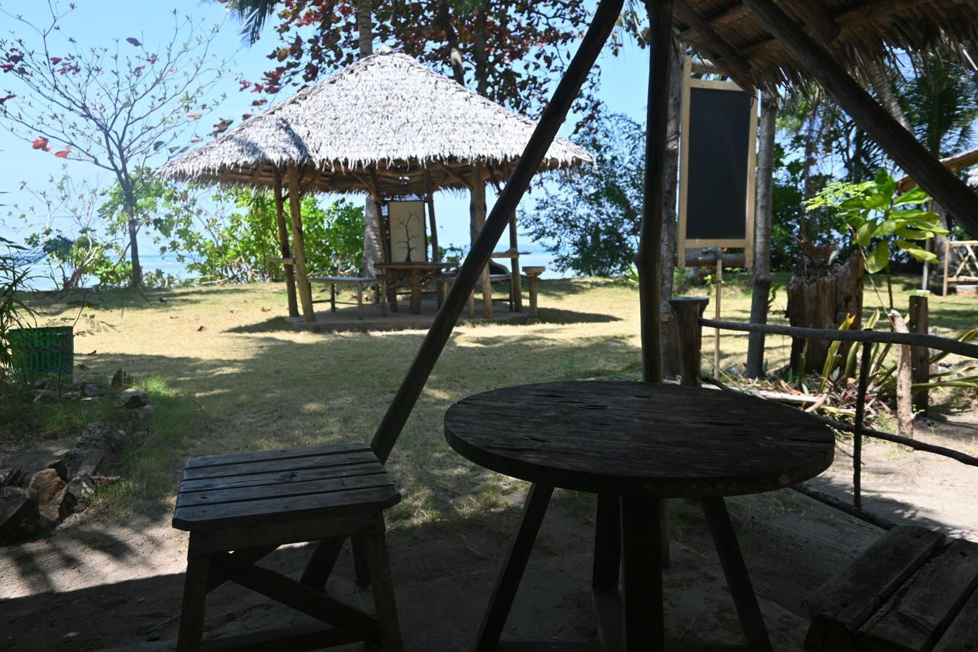 Bunga Jabe Villa Karimunjawa Exterior photo