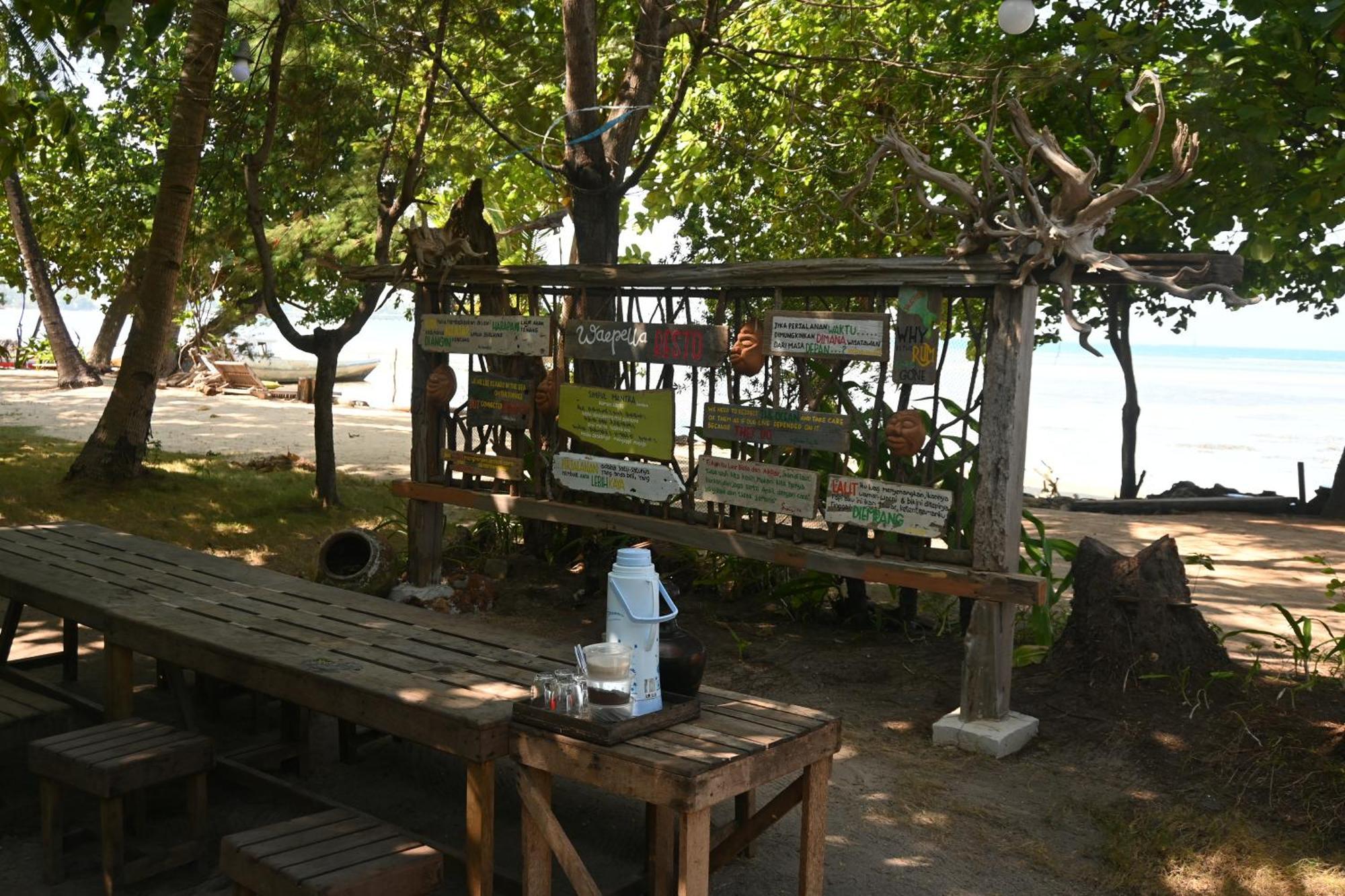 Bunga Jabe Villa Karimunjawa Exterior photo